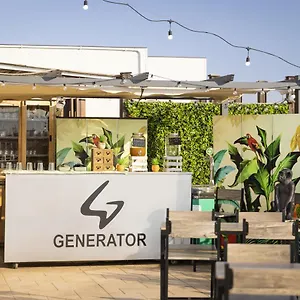 Generator Hostal
